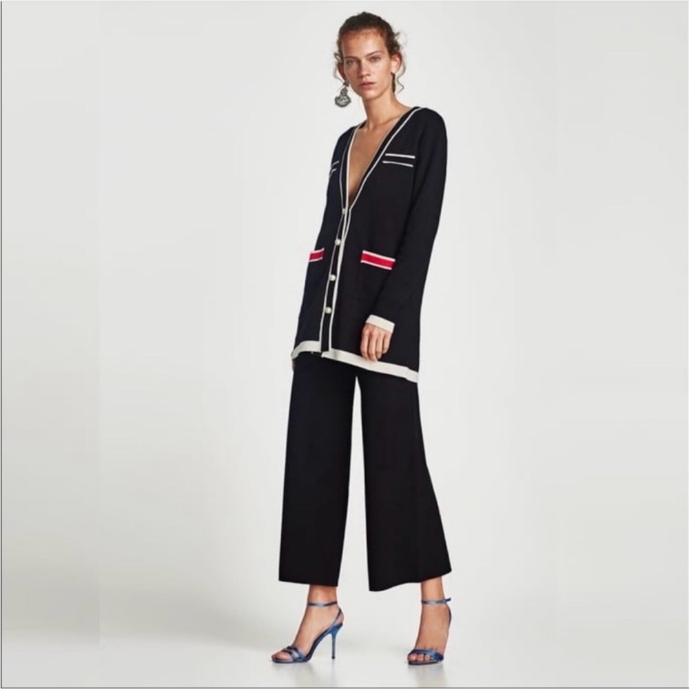 ZARA Women's Black Cardigan with pearl button detail